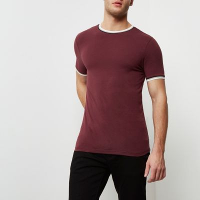 Red tipped crew neck muscle fit T-shirt